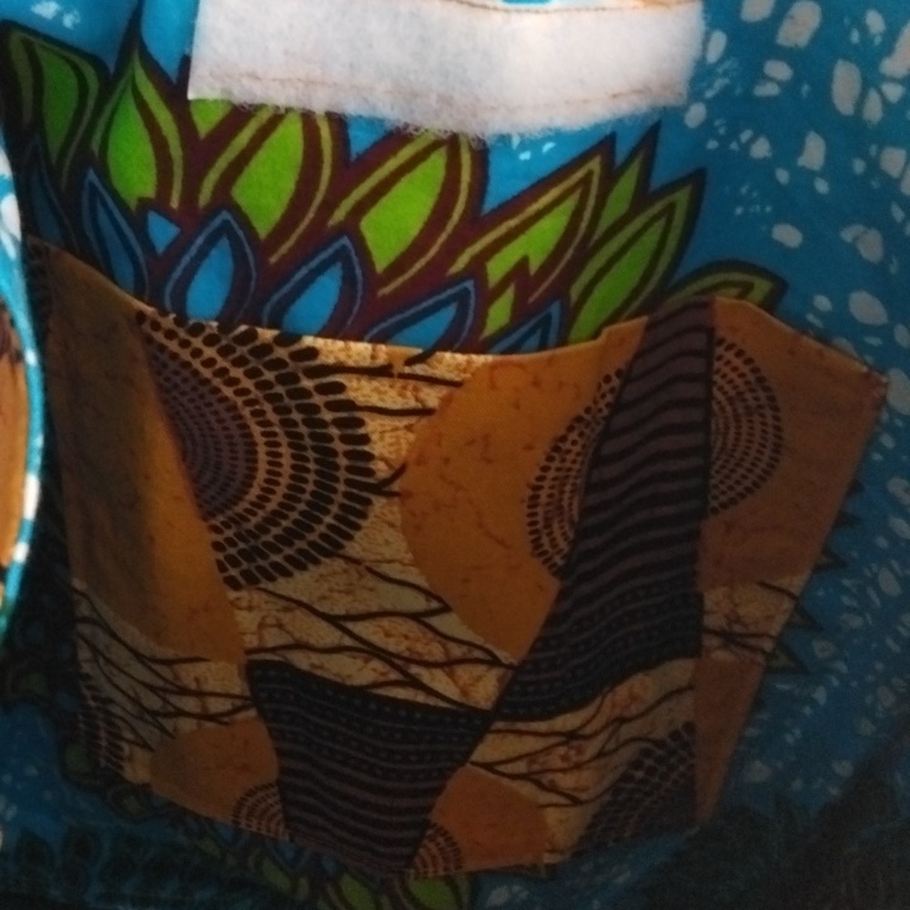 Colorful Patterned Tote Bag Beautiful ❤️ With Easy Open And Shut - Picture 6 of 7